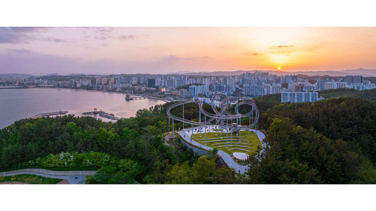 스페이스워크 일몰 전경