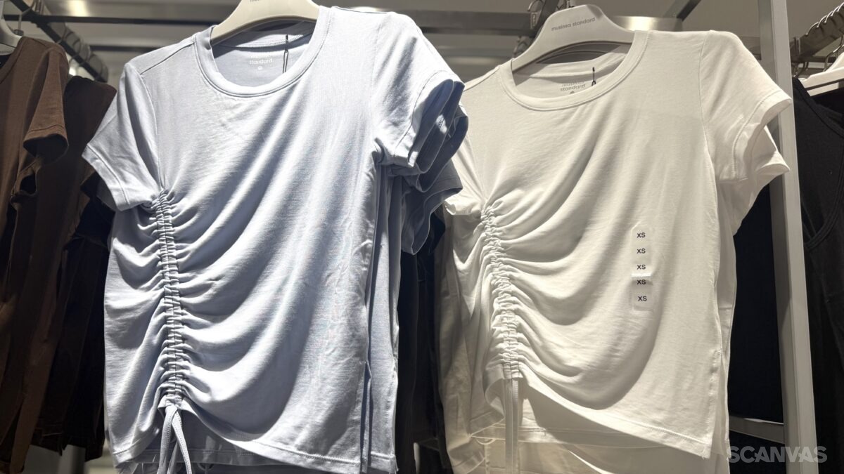 무탠다드 셔링 티셔츠